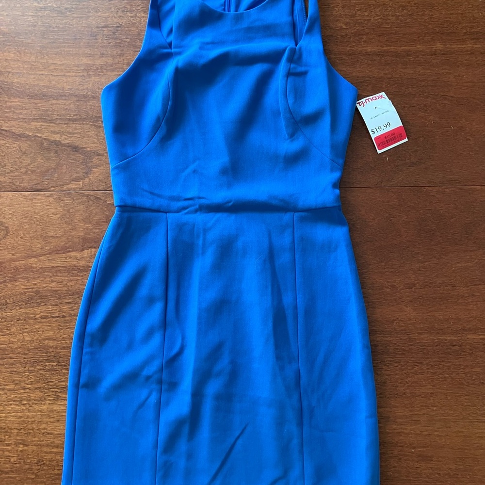 Elegant Blue Sleeveless Dress